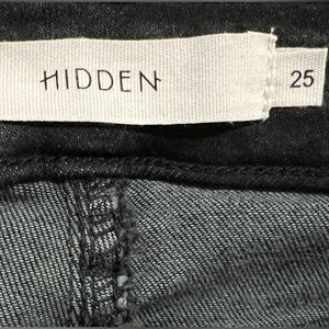 HIDDEN - Dark, black jeans